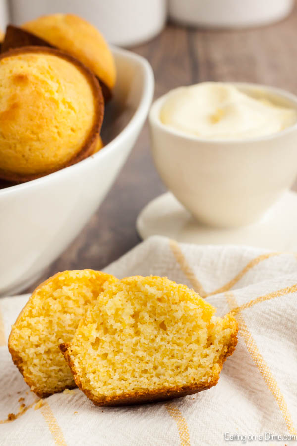 Cornbread Muffins - Easy Cornbread Muffin Recipe