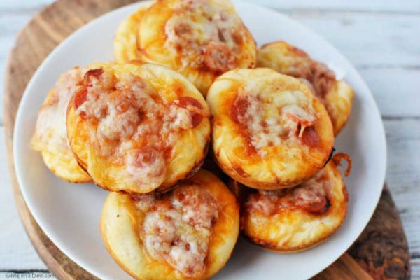 Easy Pizza Cupcakes Recipe - Mini Deep Dish Pizzas