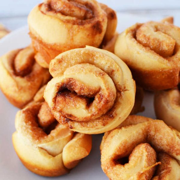 Mini Cinnamon Rolls - Easy Canned Biscuit Cinnamon Rolls