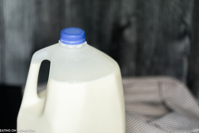 https://www.eatingonadime.com/wp-content/uploads/2014/02/how-to-freeze-milk-2.jpg
