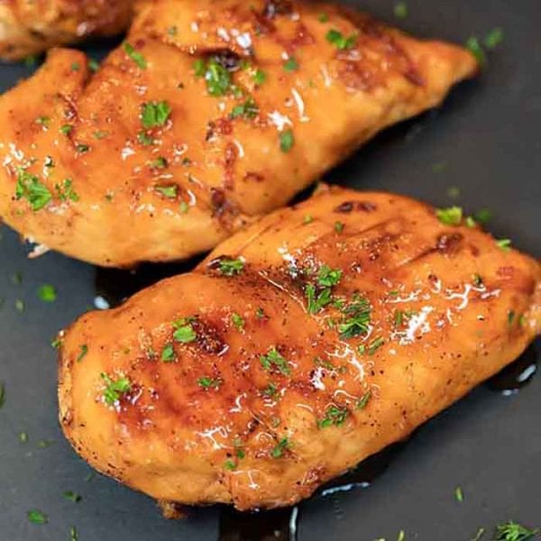 Brown sugar chicken - delicious and easy 20 minute meal