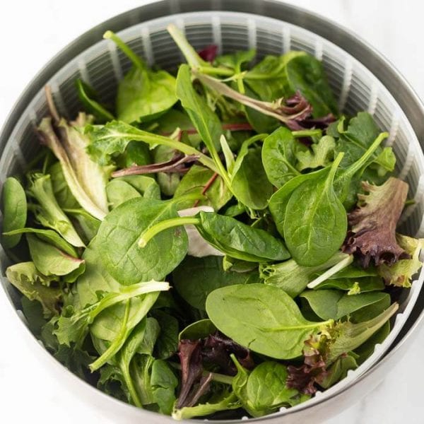 How to keep salad fresh - learn the best tips and tricks