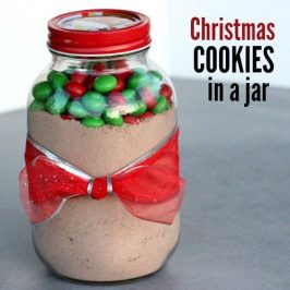 How to make Christmas Cookies in a Jar Recipe