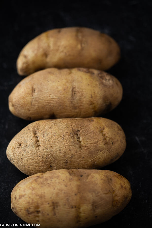 https://www.eatingonadime.com/wp-content/uploads/2016/01/leftover-baked-potatoes-1.jpg
