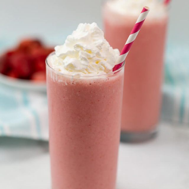 Strawberry Banana Yogurt Smoothie