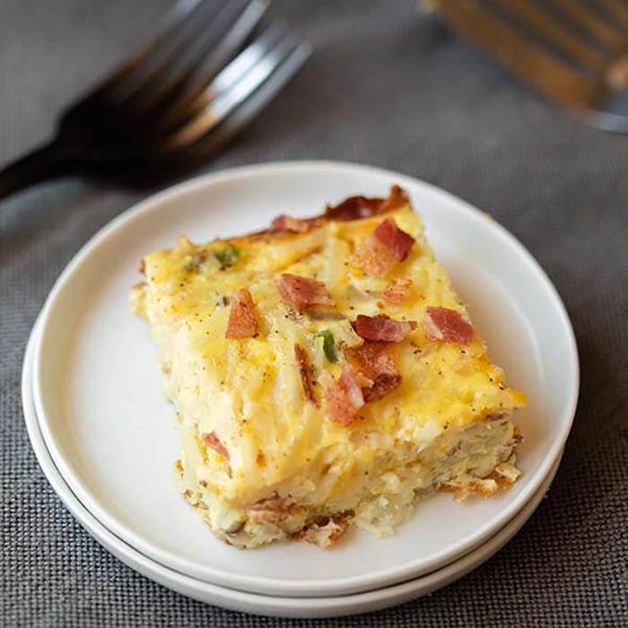 Bacon egg and cheese casserole - easy breakfast casserole