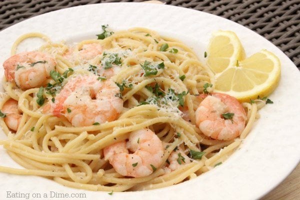 Lemon Garlic Shrimp Scampi Recipe (& VIDEO!) - Easy Shrimp Scampi