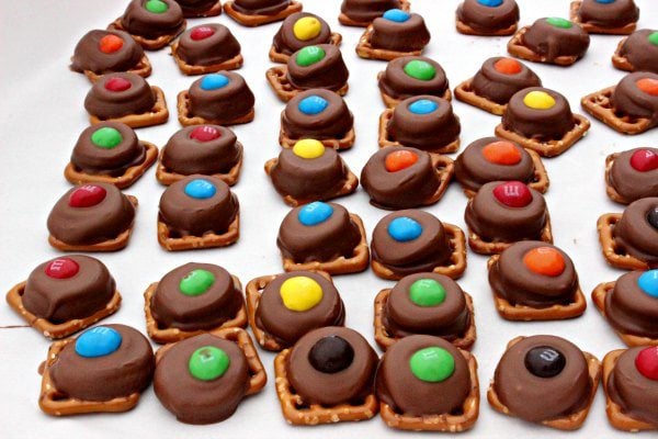 Rolos, Hugs, and Kisses Pretzel Cookies - Kinda Sorta Simple