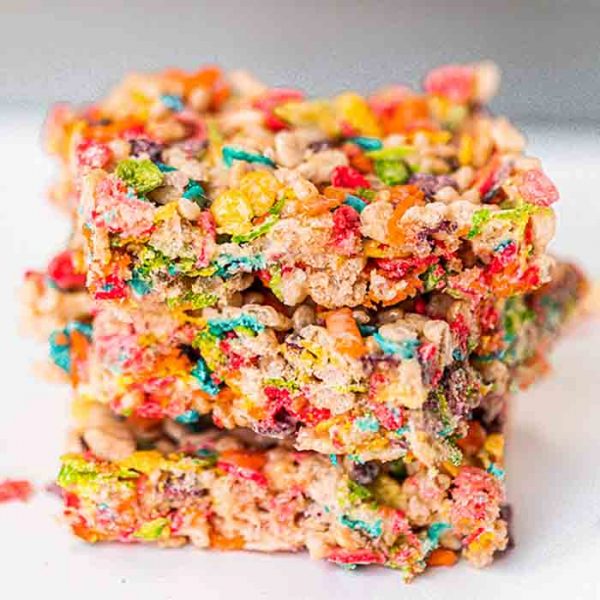 Fruity Pebble Treats - Easy Treat Bars the kids will love!