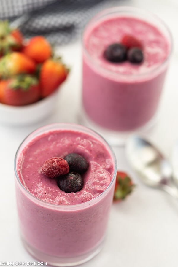 how to make a simple smoothie with fruit