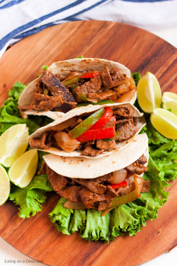 Slow Cooker Steak Fajitas Recipe - Only 5 ingredients