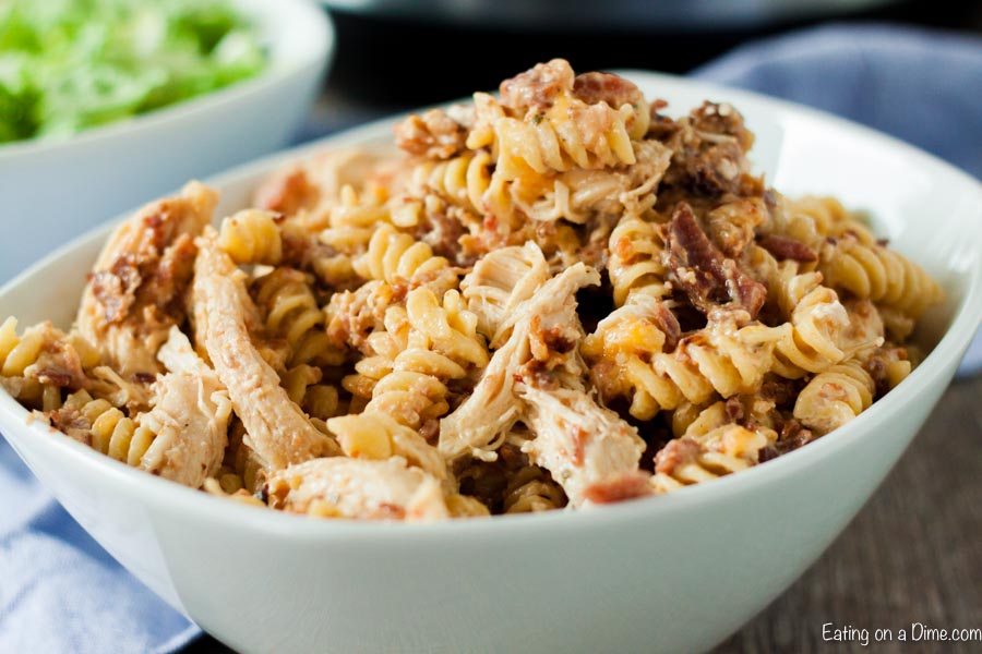 Instant Pot Chicken Bacon Ranch Pasta Recipe - Ready in minutes!