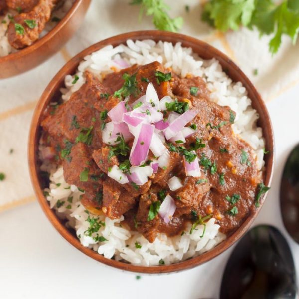 Crock pot beef curry recipe - Easy and Budget Friendly