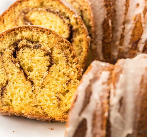 Cinnamon Swirl Bundt Cake - I Heart Eating