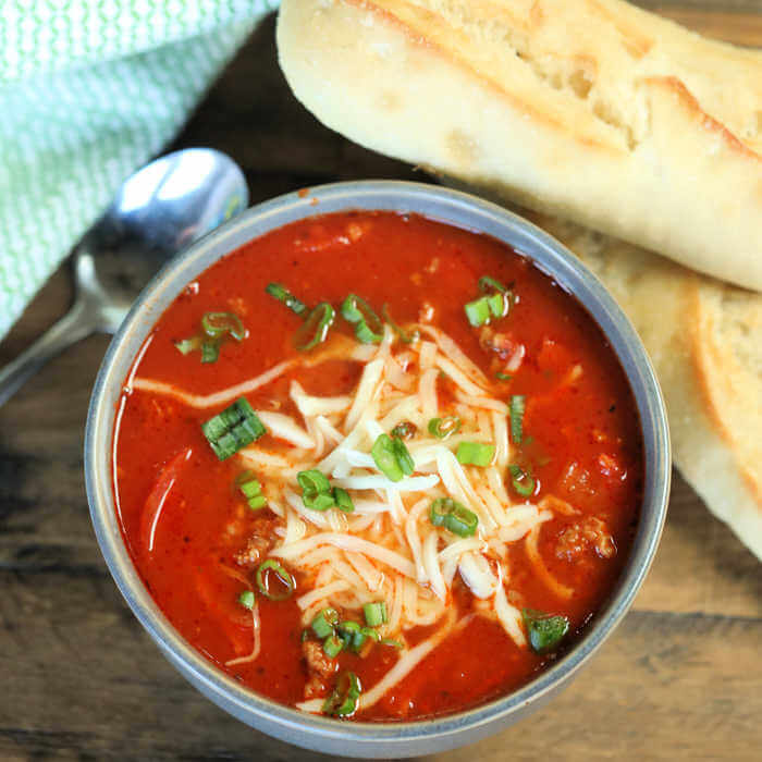 Crock Pot Pizza Soup Recipe - easy slow cooker pizza soup