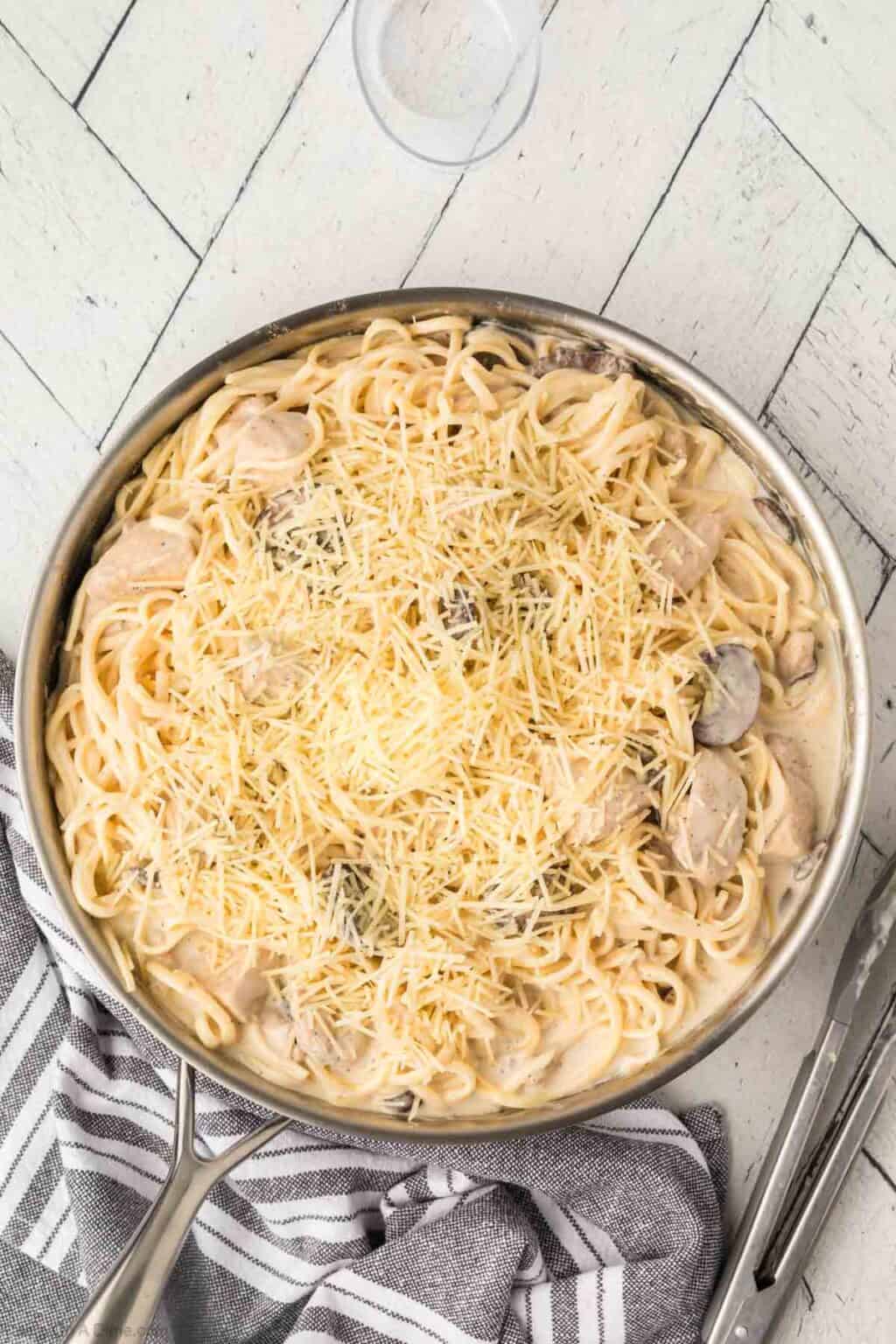 Easy Chicken Tetrazzini Recipe - creamy chicken tetrazzini