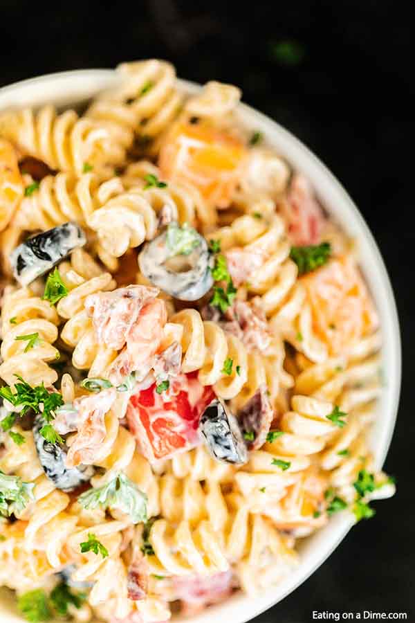 Bacon Ranch Pasta Salad Recipe (and VIDEO!) - Ready in 15 minutes!