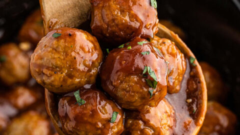 Crockpot BBQ Meatballs Recipe, 4 Ingredients