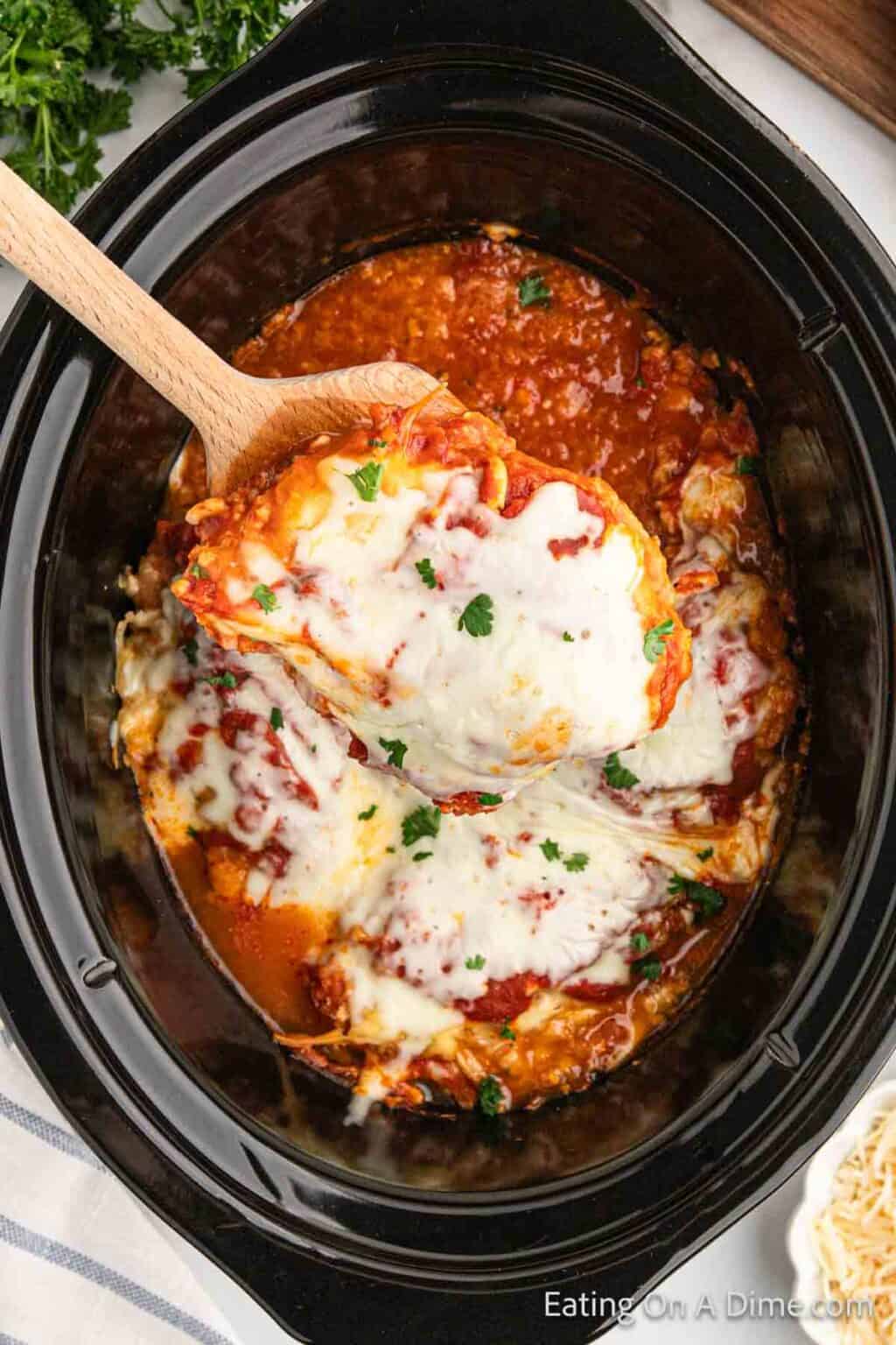 Slow Cooker Chicken Parmesan - Eating on a Dime