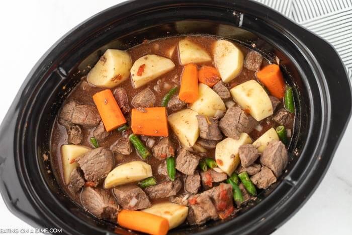 BEST Easy Crock Pot Beef Stew Recipe - Easy Slow Cooker Beef Stew