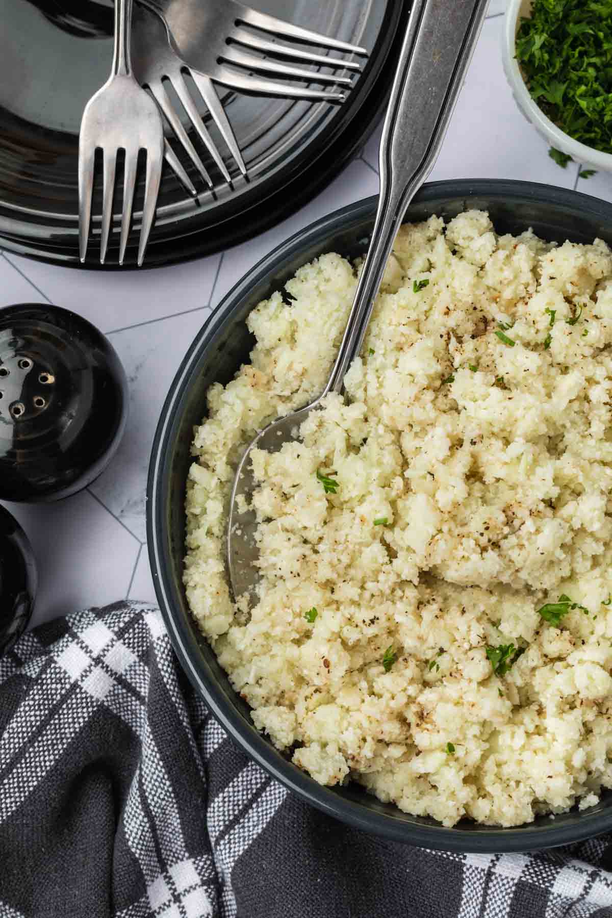 Cauliflower Rice in a bowl 