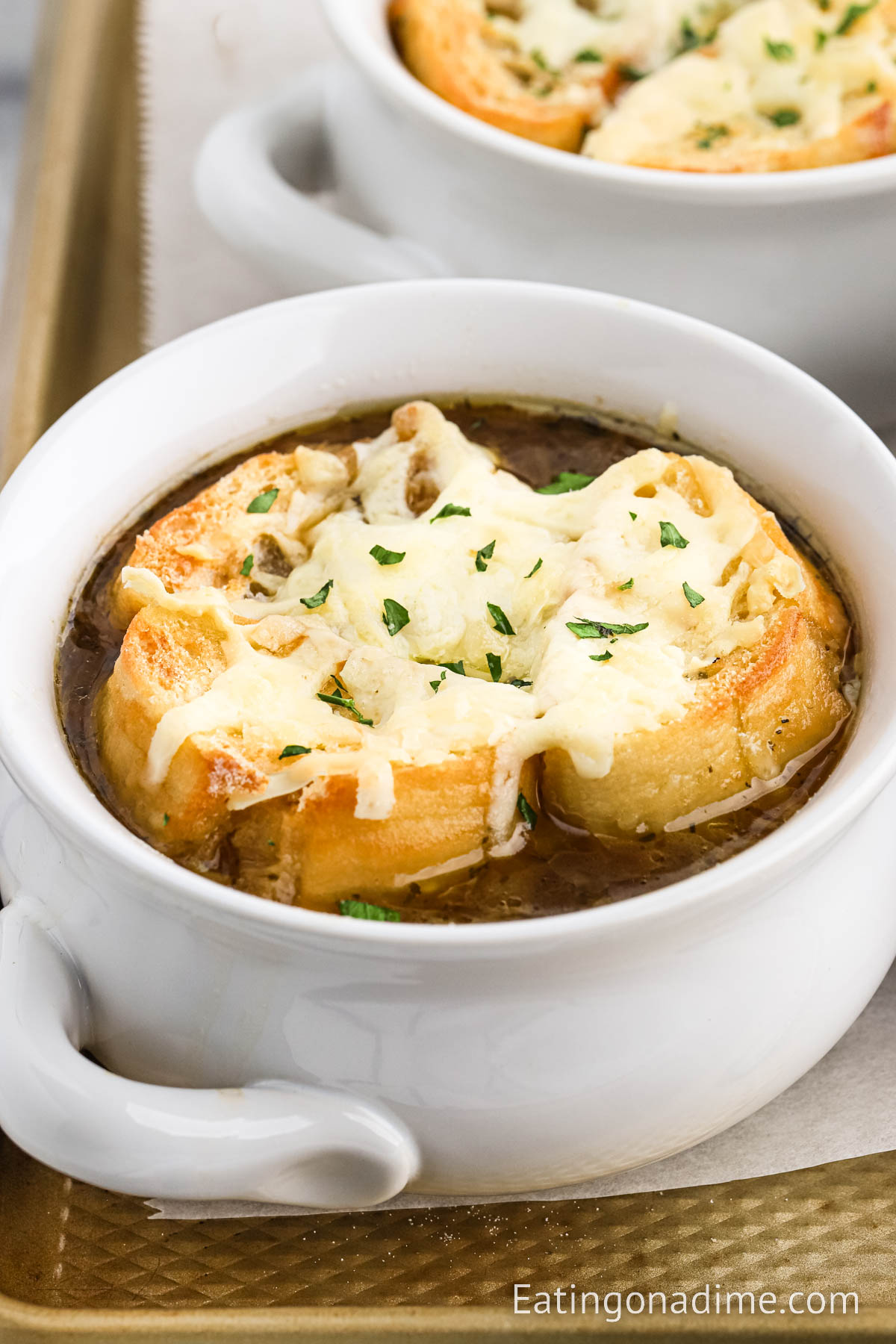 Rich and Simple French Onion Soup Recipe