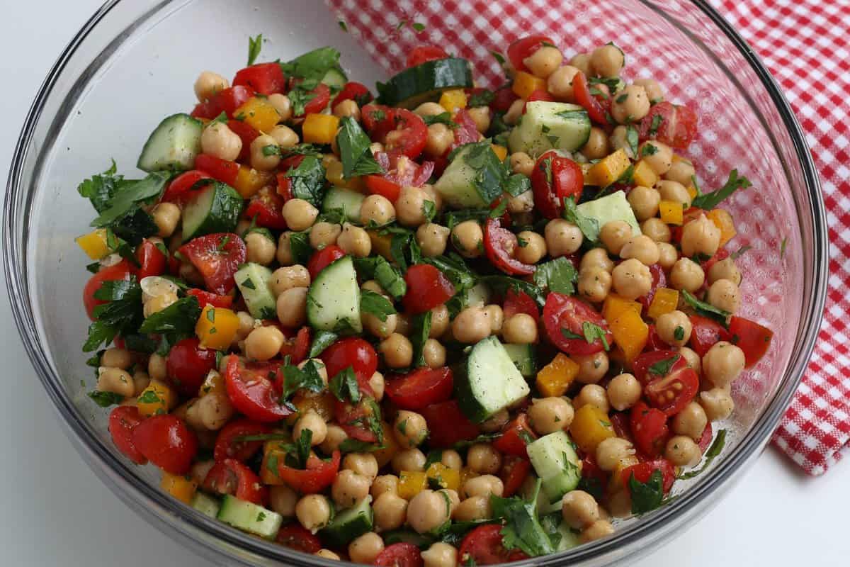 Chick pea salad - protein packed chick pea salad recipe