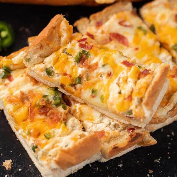 Jalapeno popper stuffed cheesy bread recipe - So cheesy!