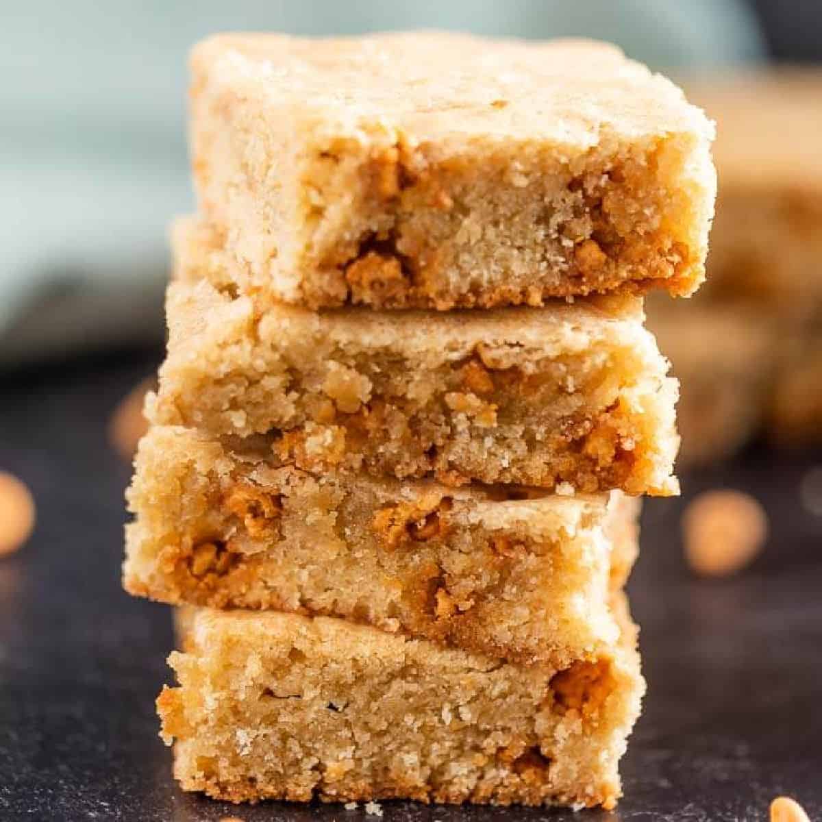 closeup photo of butterscotch brownies bars