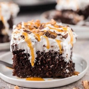 The best Crock Pot Desserts - 27 Easy crockpot dessert recipes