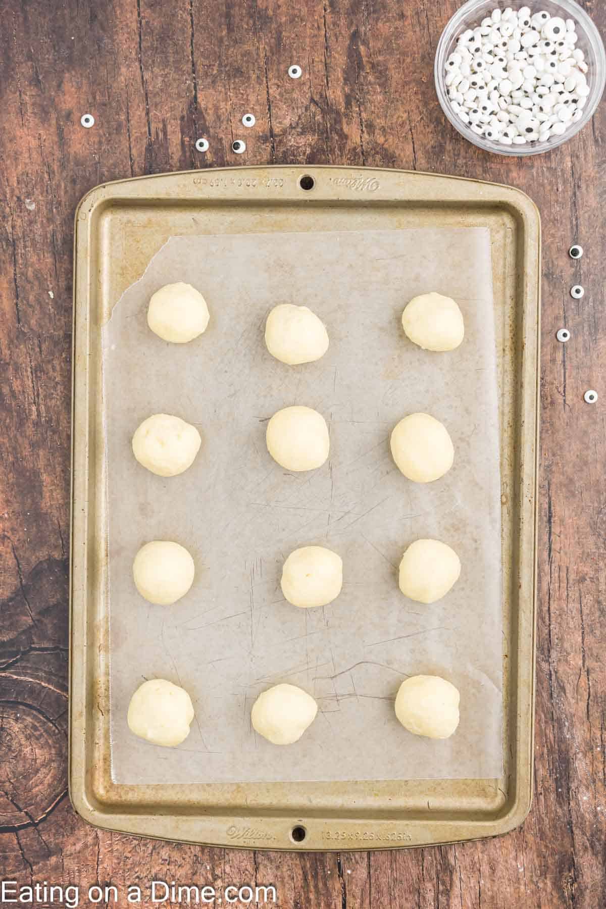 Shape the balls and place on a baking sheet