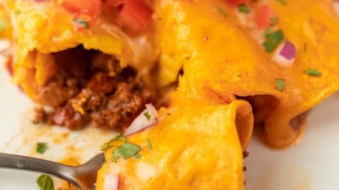 Easy Ground Beef Enchiladas Recipe (& VIDEO) - ground beef enchiladas