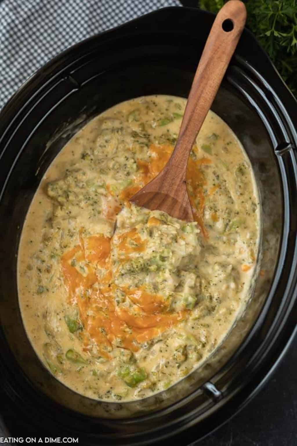 Crockpot broccoli cheese soup (& VIDEO!) - Broccoli and Cheese Soup