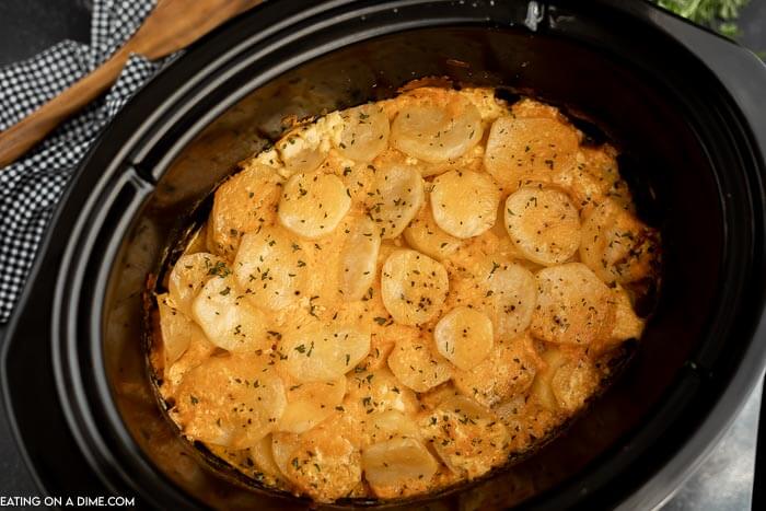 Easy Crockpot Scalloped Potatoes: Slow Cooker Holiday Side Dish - Bake It  With Love
