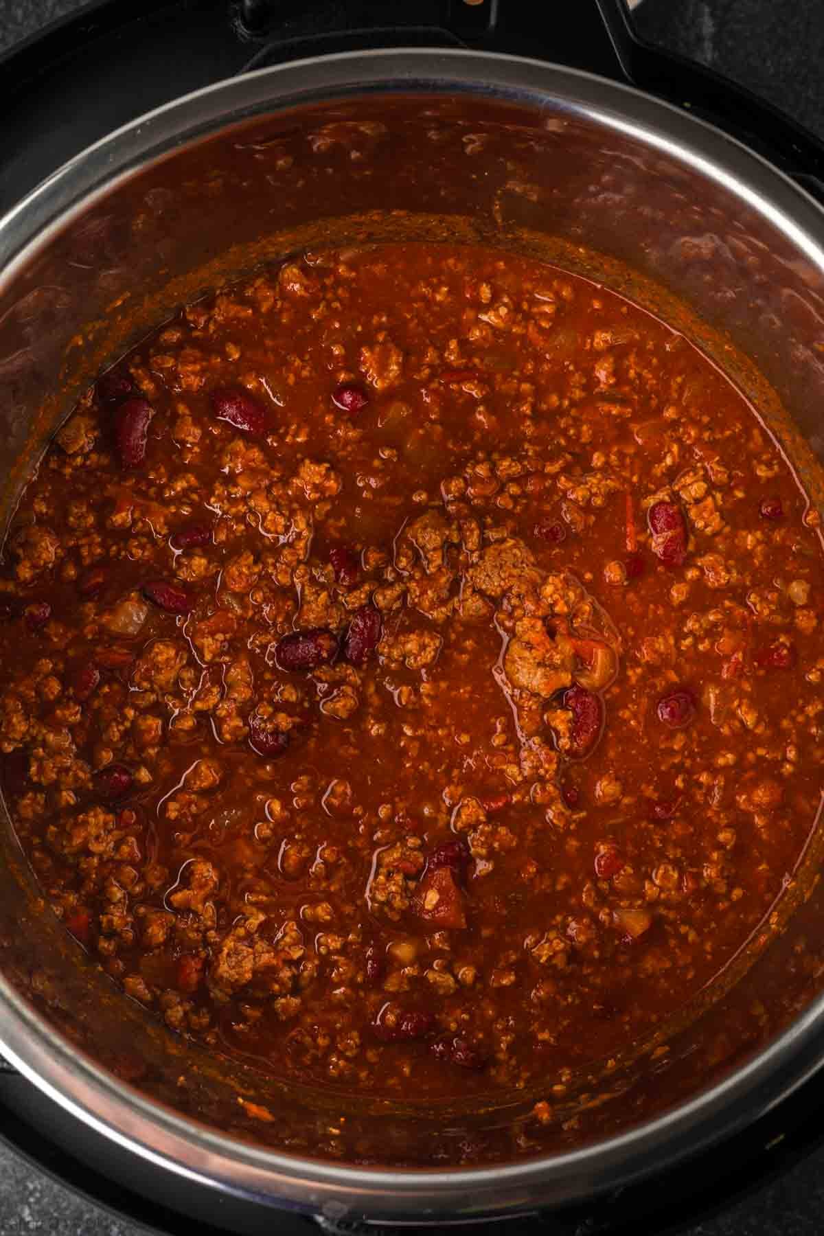 Cooked Chili in the instant pot