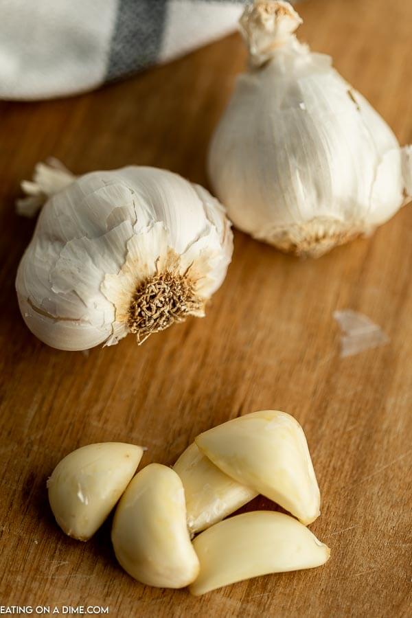 How to Peel Garlic Easily - Eating on a Dime