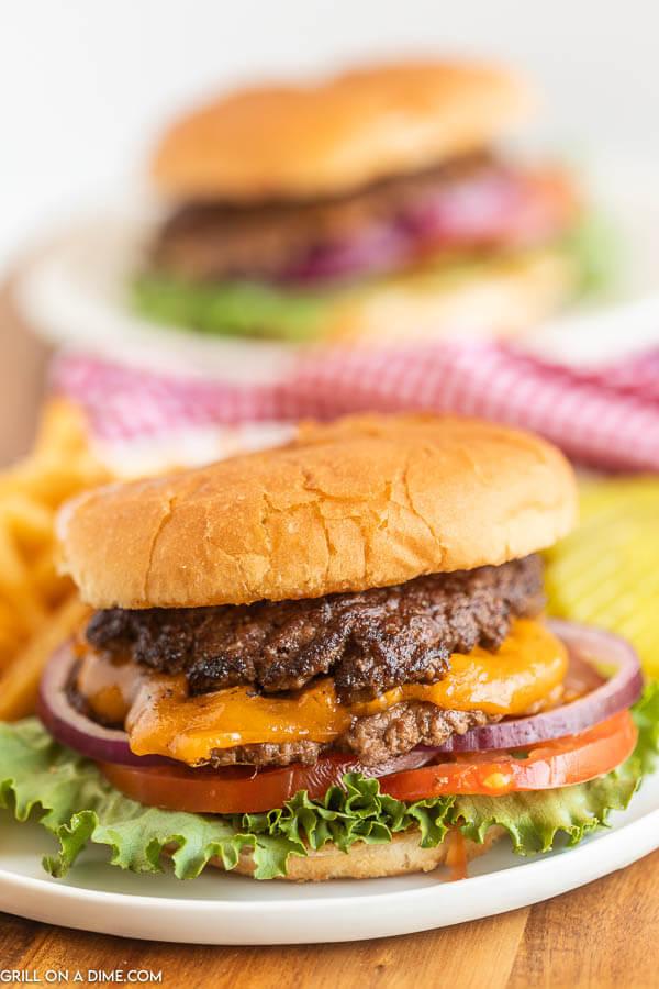 Easy smash burger recipe and instructions