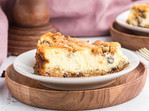 https://www.eatingonadime.com/wp-content/uploads/2022/06/Chocolate-Chip-Cheesecake-eod-square-500x375.jpg