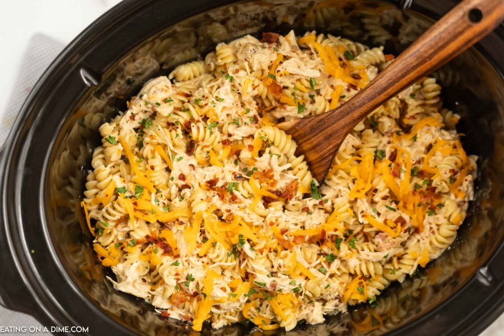 Crock Pot Chicken Bacon Ranch Pasta Recipe