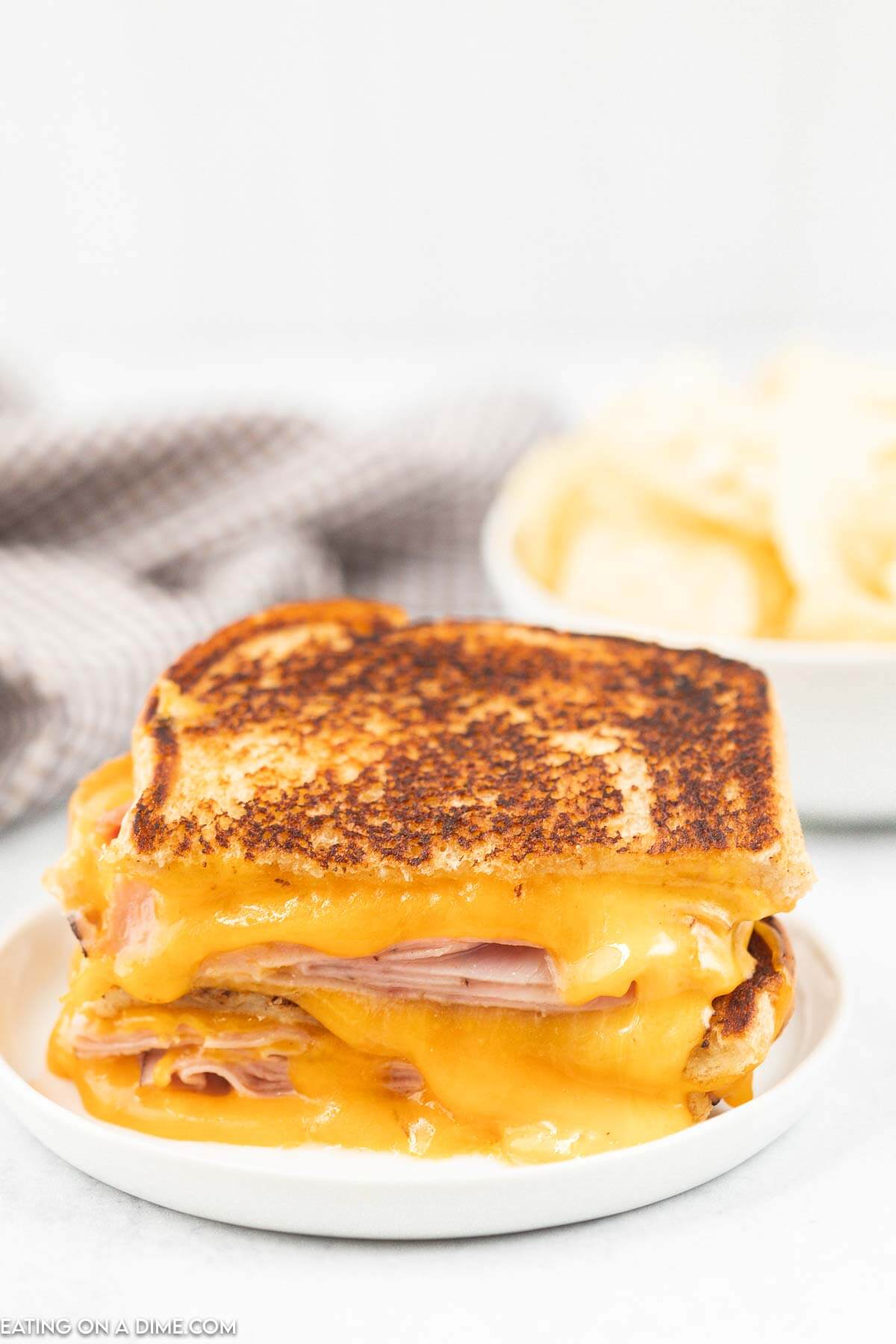Best Ham and Cheese Toastie Recipe - How to Make Sandwich Maker Sandiwches