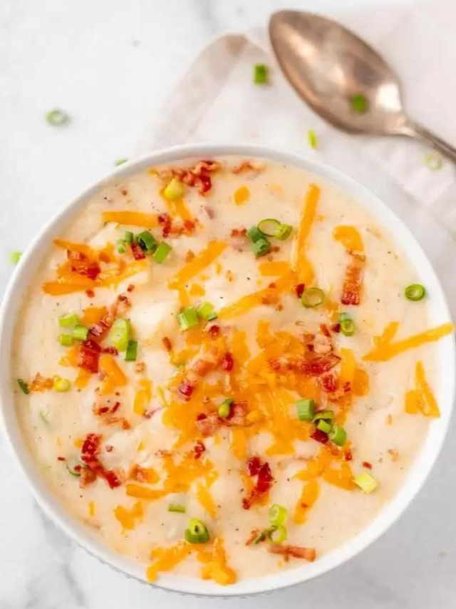 Easiest Crockpot Potato Soup Recipe - Eating on a Dime