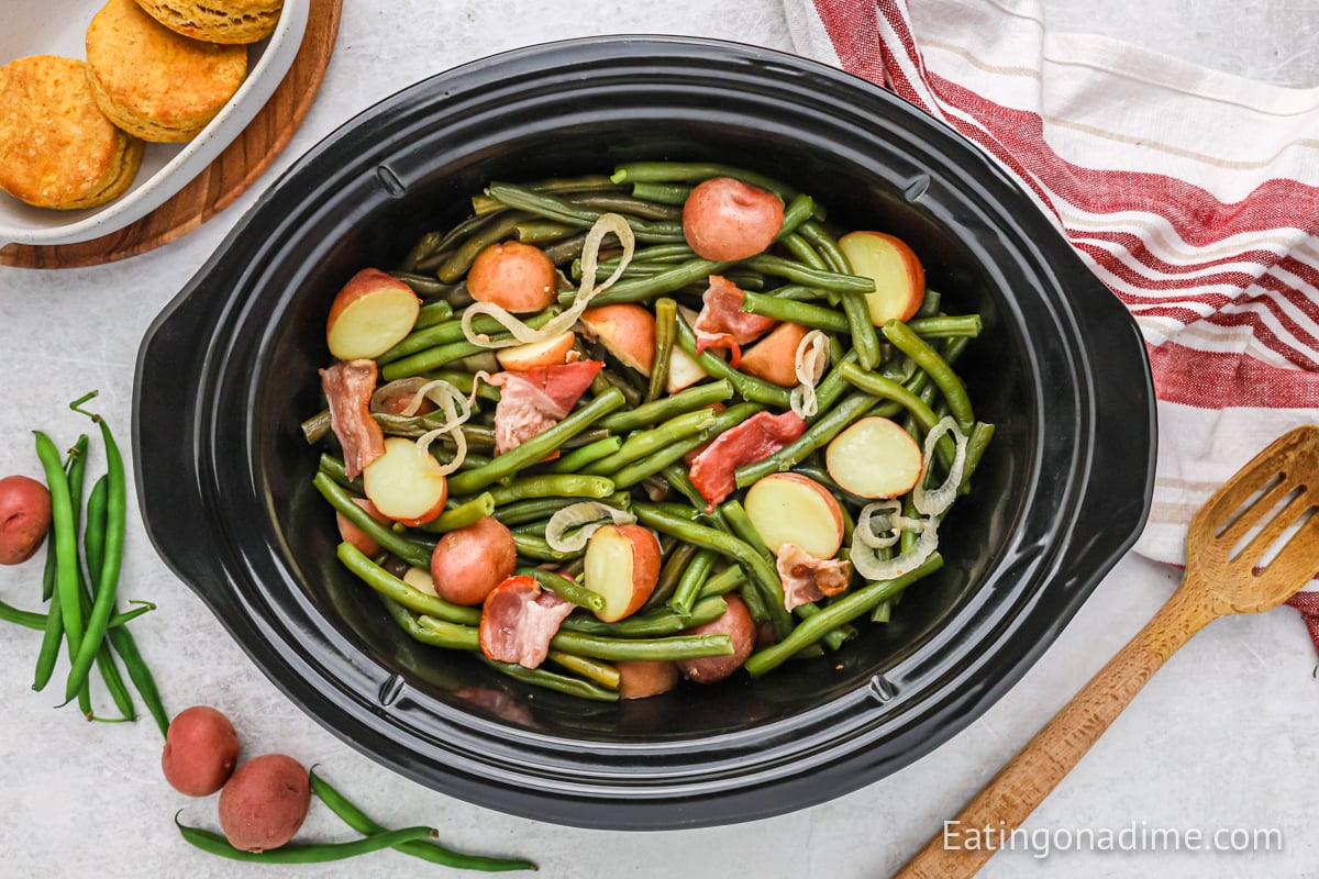 Slow Cooker Green Beans and Potatoes Recipe