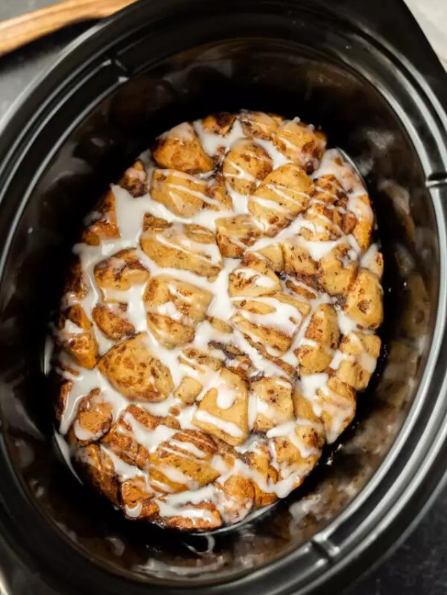 Crock Pot Cinnamon Roll Casserole « Running in a Skirt