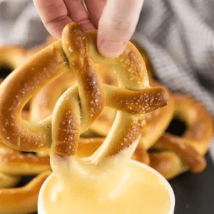 Easy Cheese Sauce for Pretzels