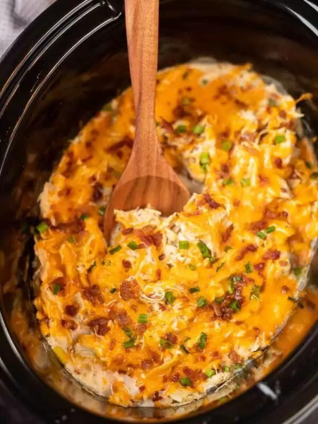 Easy Slow Cooker Crack Chicken - Eating on a Dime