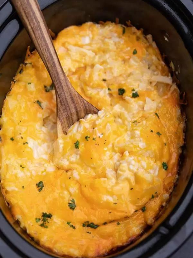 Super Easy Crockpot Cheesy Potatoes - Eating On A Dime