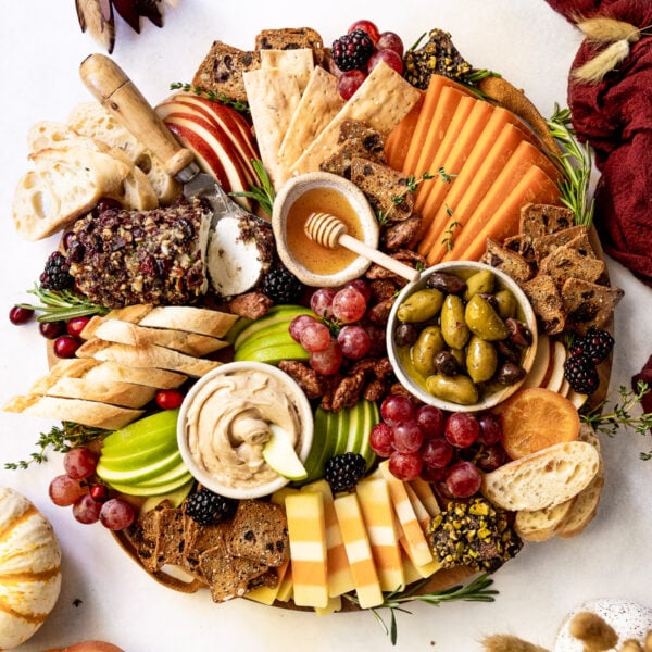 51 Thanksgiving Charcuterie Board Ideas - Eating on a Dime