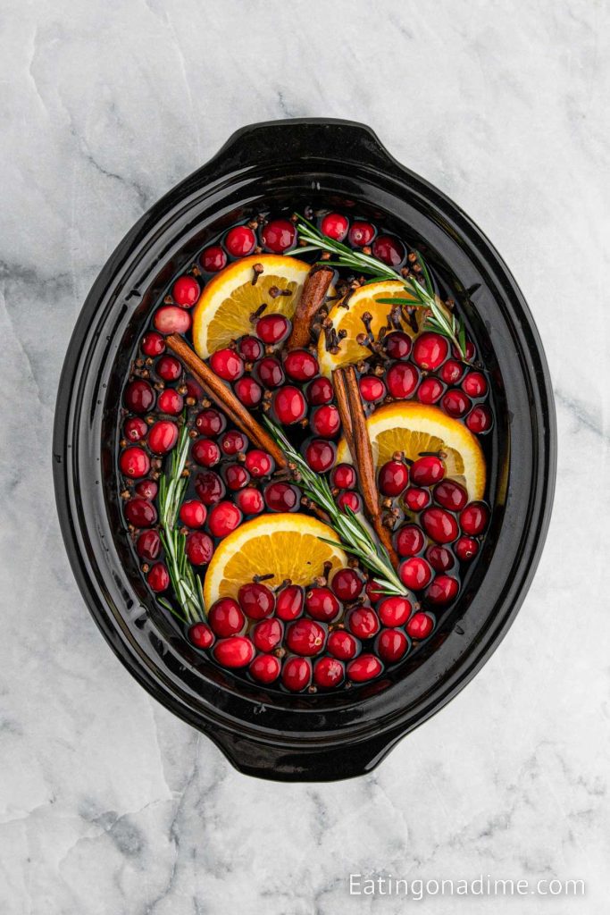 Slow Cooker Christmas Potpourri - Eating on a Dime