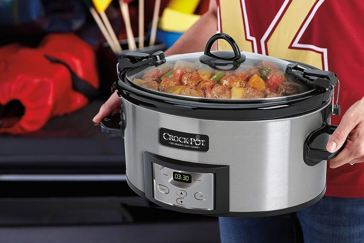 The 10 Best Slow Cookers for Fall 2023, Tested and Reviewed