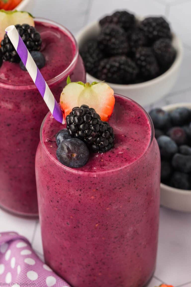 Mixed Berry Smoothie Recipe - Eating on a Dime